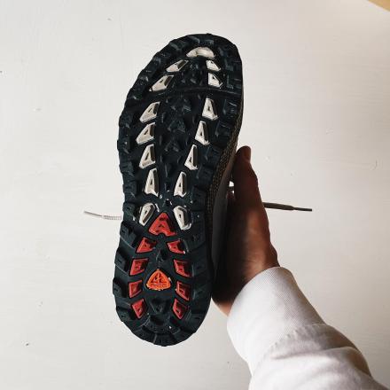 国内2月13日発売予定】 ナイキ ACG エア エクスプロレイド 2色