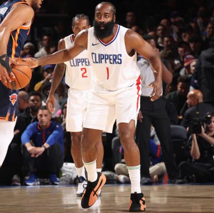 国内2月23日発売予定】 アディダス ハーデン VOL.8 ヘイジーカッパー