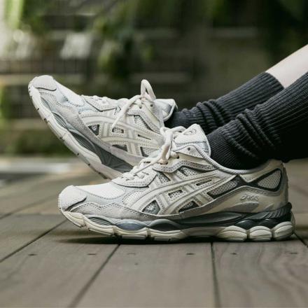 国内8月8日発売予定】 アシックス スポーツスタイル ゲル NYC 2色