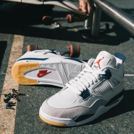 国内3月18日/4月15日/28日発売予定】 ナイキ SB エアジョーダン 4