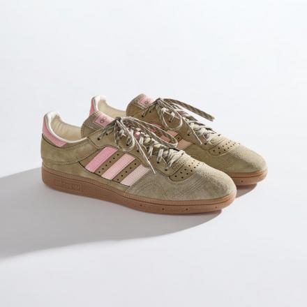 国内5月13日発売予定】 キス クラシックス × アディダス オリジナルス