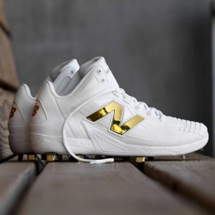 国内7月17日発売予定】 大谷翔平 × ニューバランス オオタニV1 メタル