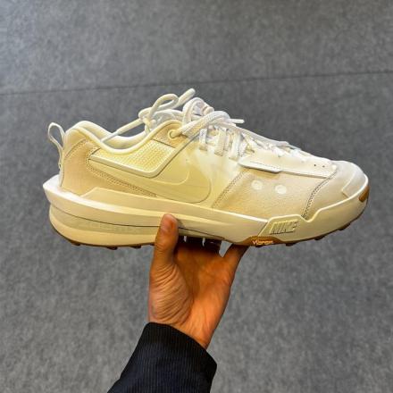 国内5月9日発売予定】 サカイ × ナイキ ゼガマドーム 3色 - スニーカー