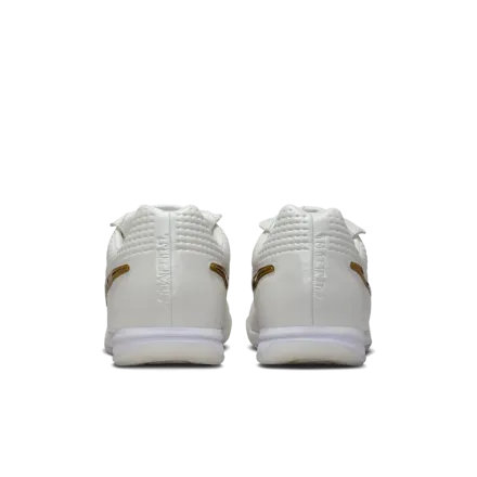 国内12月10日発売予定】ロナウジーニョ × ナイキ ティエンポ