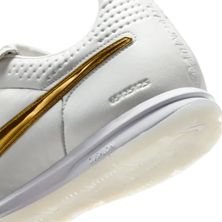 国内12月10日発売予定】ロナウジーニョ × ナイキ ティエンポ