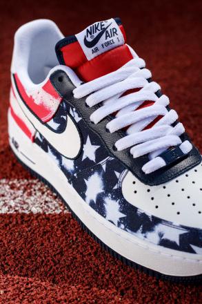 国内販売開始】 ナイキ エアフォース1 ロー ミッドナイト ネイビー