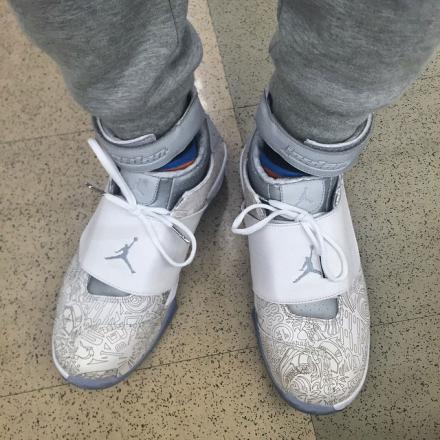 2月16日発売予定】 ナイキ エアジョーダン20 レーザー レトロ ホワイト