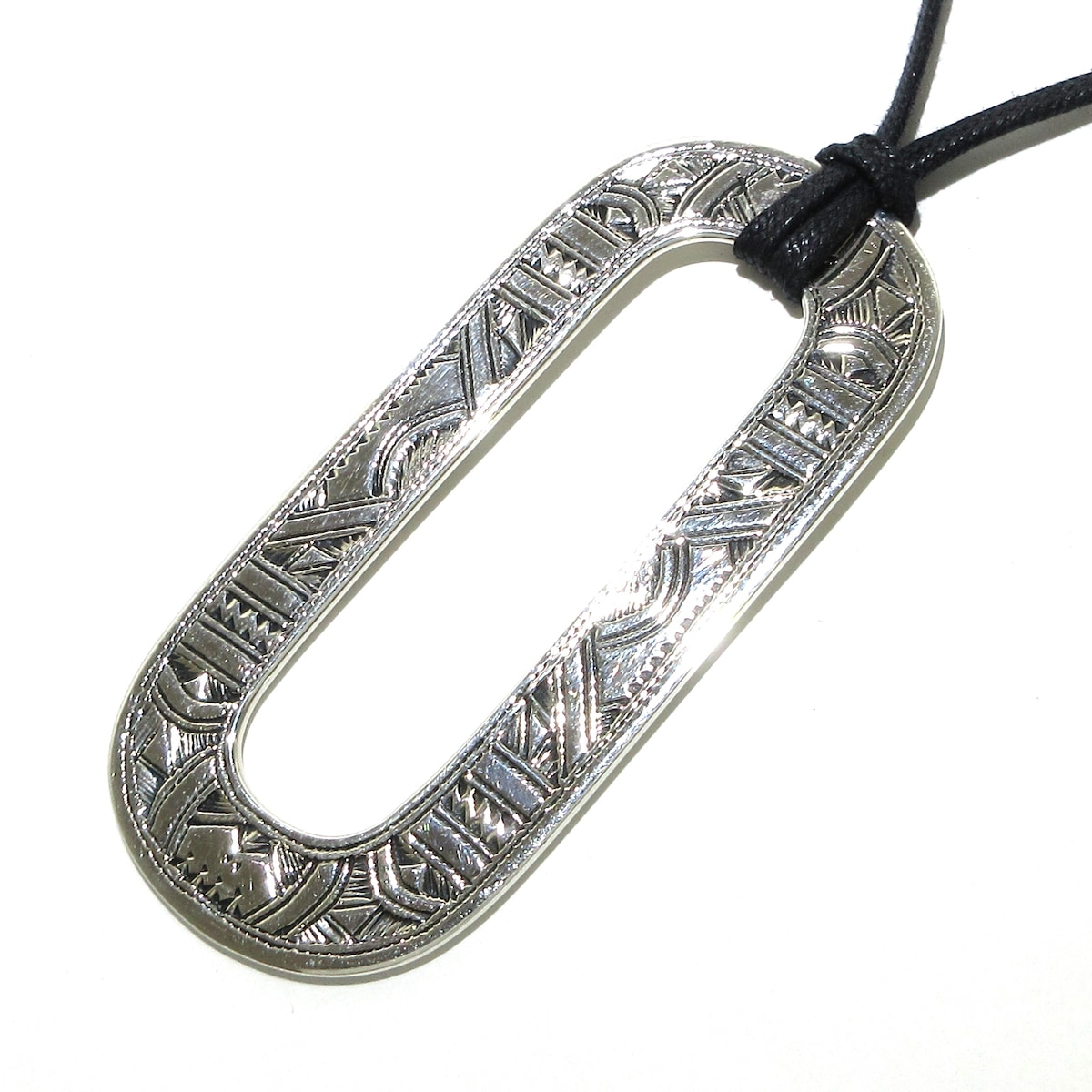 エルメス/ネックレス/イスム トゥアレグ/シルバー×黒の買取実績