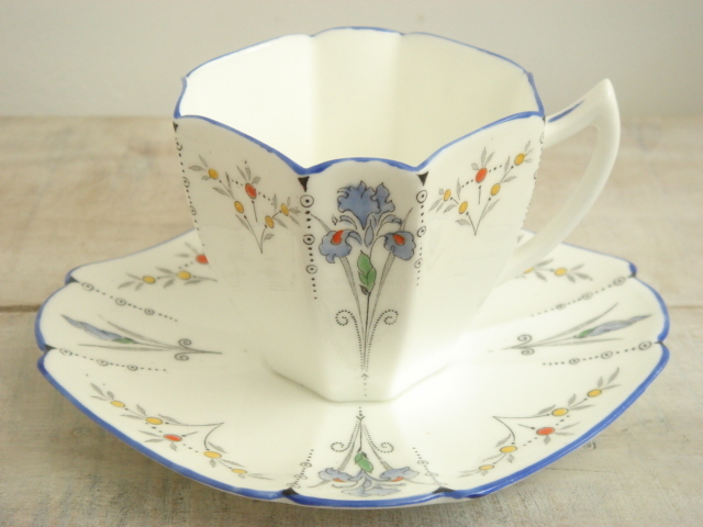 SHELLEY シェリー ブルーアイリス Blue Iris デミタスカップ＆ソーサー