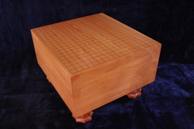 NEW】 日向産本榧碁盤 【訳あり品】 6寸5分