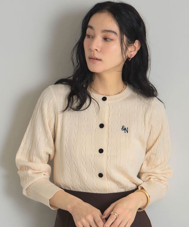 エンブロイダリーケーブルニットカーディガン