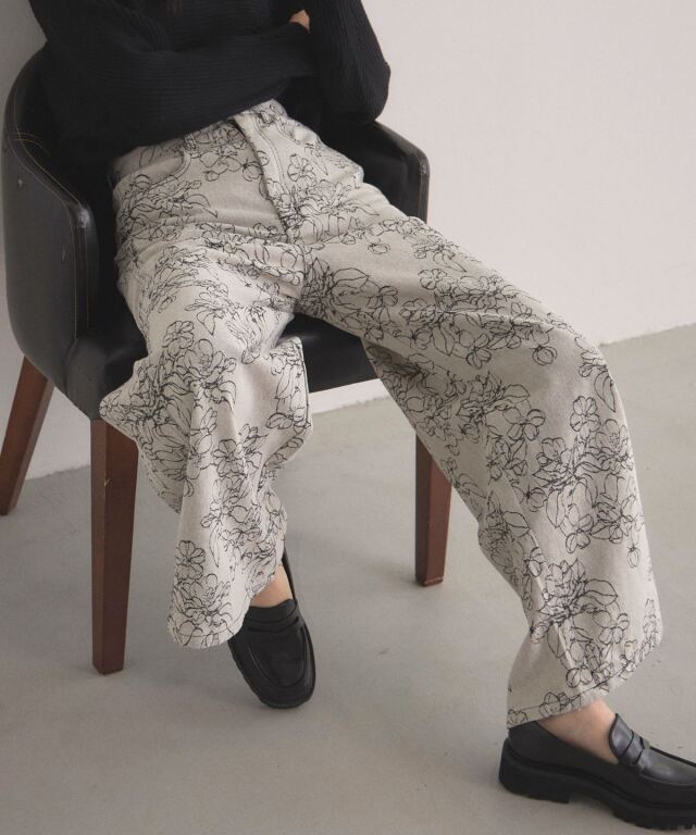 オフィシャルサイト限定】フラワージャガードデニムパンツ