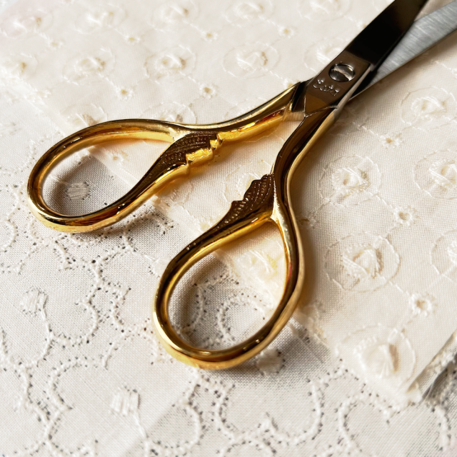 ゾーリンゲン 高品質ドイツ製はさみ 手芸ハサミ 金のライオンテール