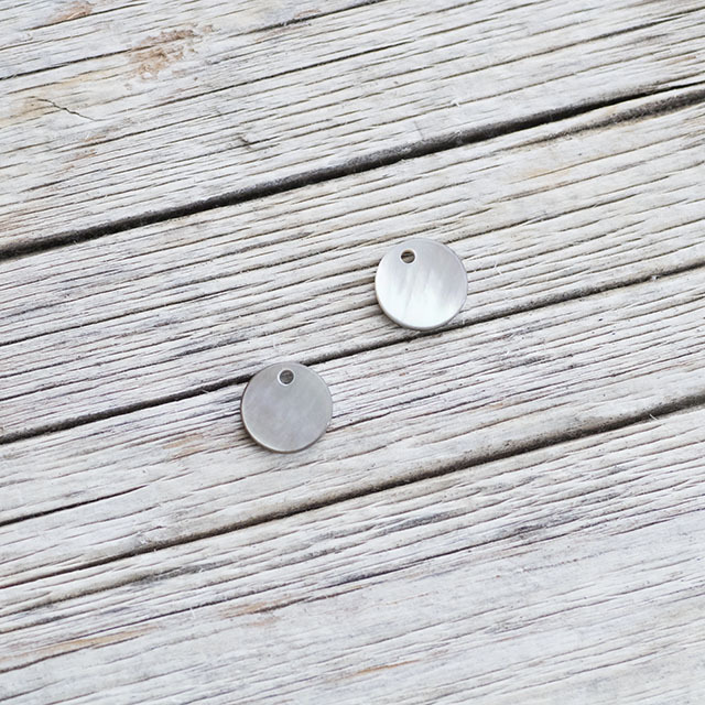 トップホール 黒蝶貝8mm | 貝ボタン□タカシマ□