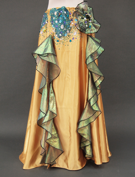 ベリーダンス衣装】高級感溢れるゴールド！スカートの花モチーフは