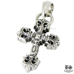 クロムハーツダブルCHクロスペンダントスモールwithベイル|クロム