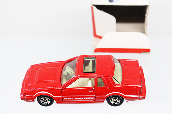 ミニカーショップ ケンボックス トミカ 赤箱(日本製)☆6☆日産シルビア