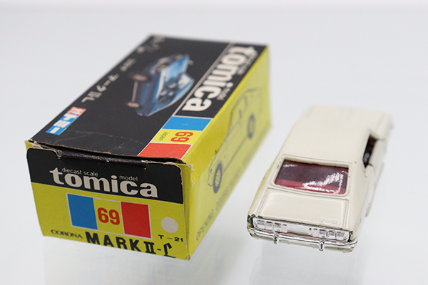 ミニカーショップ ケンボックス トミカ 黒箱☆69☆トヨタコロナ マーク
