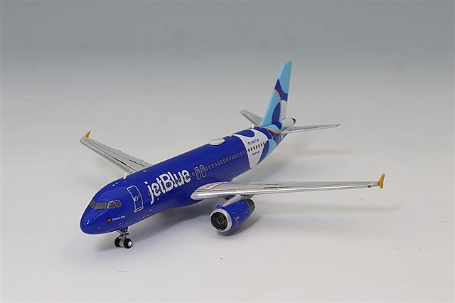 ホーガンウィングス 1/200 エアバス A350-900 SAS スカンジナビア航空
