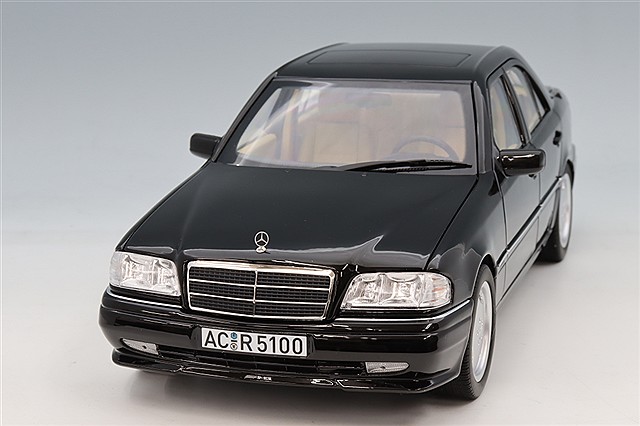 ノレブ 1/18 メルセデスベンツ S600 1997 メタリックオブシディアン