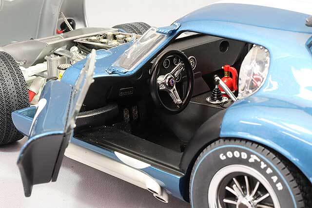 EXOTO 1/18 コブラ デイトナ 1965 ルマン24H #9 D.ガーニー