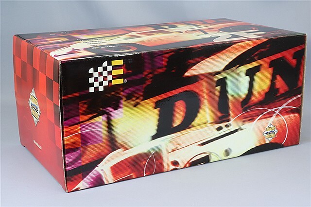 EXOTO 1/18 シャパラル 2F 1967 ルマン24H #7 P.ヒル/M.スペンス 【再