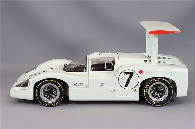 EXOTO 1/18 シャパラル 2F 1967 ルマン24H #7 P.ヒル/M.スペンス 【再