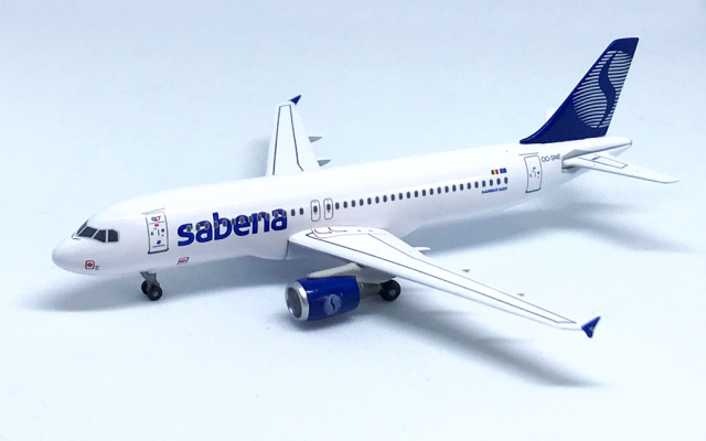 Dragon Wings 1/400 A320 サベナ航空 新塗装 ガリバー