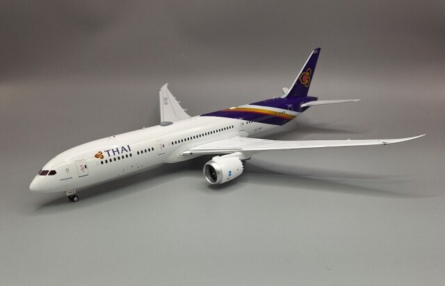 JFOX MODELS 1/200 (ダイキャスト製) 787-9 タイ国際航空 HS-TWB ガリバー