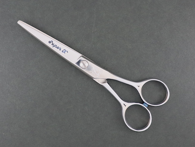 光 E7 HIKARI 美容師用 理容師用 トリマー用 中古シザー ハサミ屋はやし