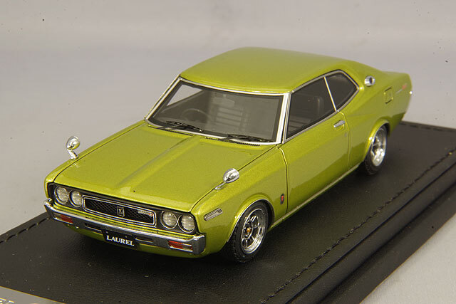 イグニッションモデル 1/43 日産 ローレル 2000SGX C130 グリーン