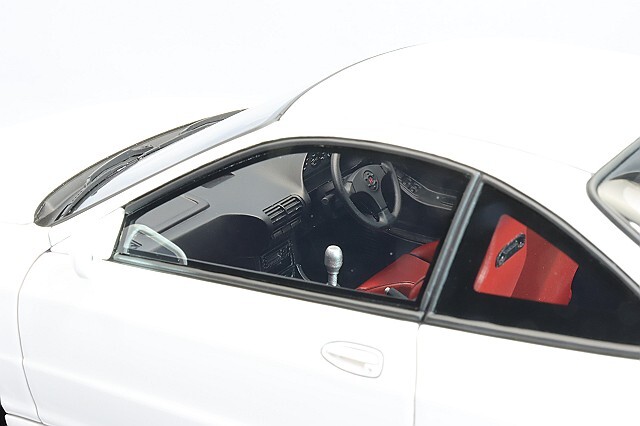 海外並行品 イグニッションモデル 1/18 ホンダ インテグラ DC2 タイプR