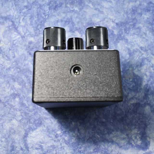 SOLODALLAS/The Schaffer Replica - Bass-X 【AC/DC アンガス ヤング