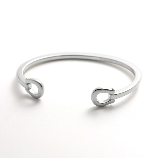 SYMPATHY OF SOUL（シンパシーオブソウル） Lucky Embrace Bangle