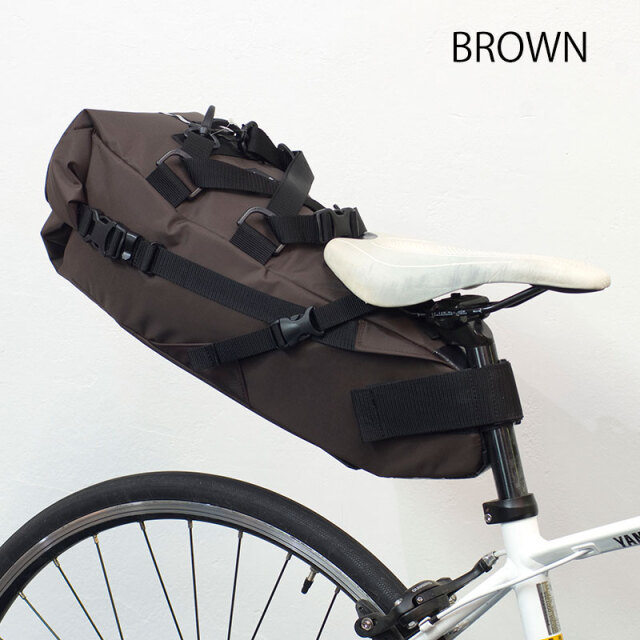 トラベルサドルバッグ14L】 リュックに変形 ロールトップ 取付金具不要