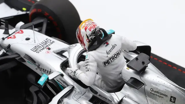 海外ショップ特注スパーク 1/18 メルセデス AMG W10 ドイツGP 2019 L