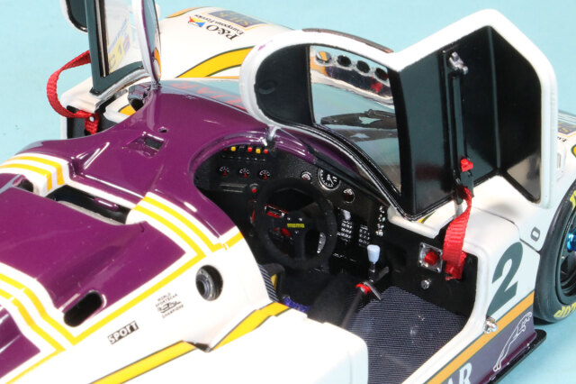 エグゾト 1/18 ジャガー XJR9 ルマン 1988 No.2 ウィナー MTB001047