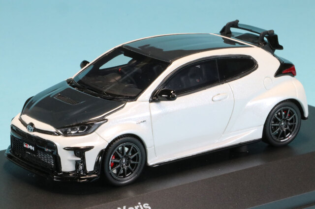 京商 1/43 トヨタ プリウス Z ハイブリッド ホワイト KSR43131W