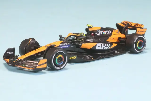スパーク 1/64 マクラーレン MCL38 2024 L.ノリス Y374 ミニカー