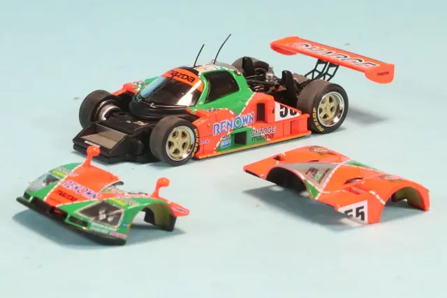ミュージアムコレクション 1/20 フェラーリ F1-2000 マルボロ タバコ