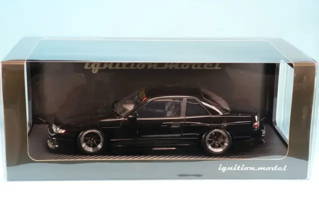 イグニッションモデル 1/18 ヴェルテックス ニッサン S13 シルビア