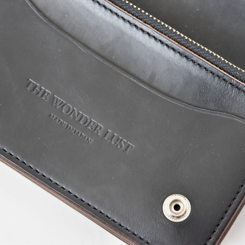SHELL & STUDS MID WALLET | THE WONDER LUST