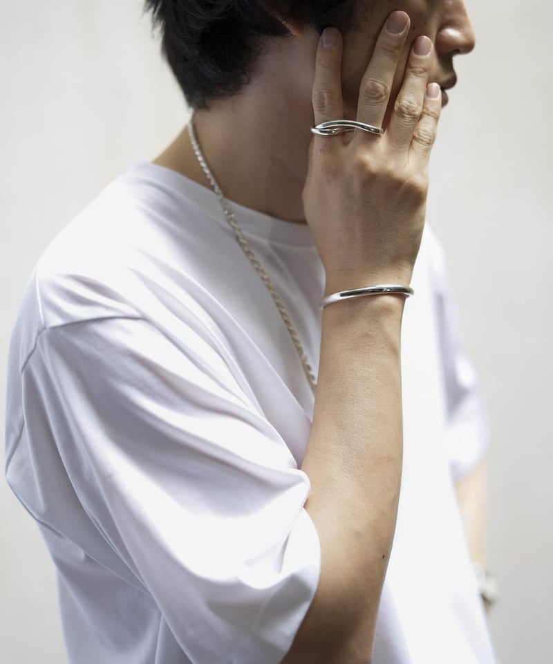 OX JEWELRy Silver Curve Bangle | MB -there is a