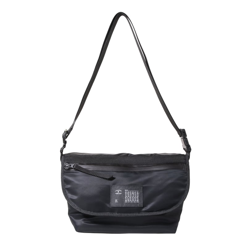 F018 メッセンジャーバッグ S / MA-1 ブラック | FUKUNARY