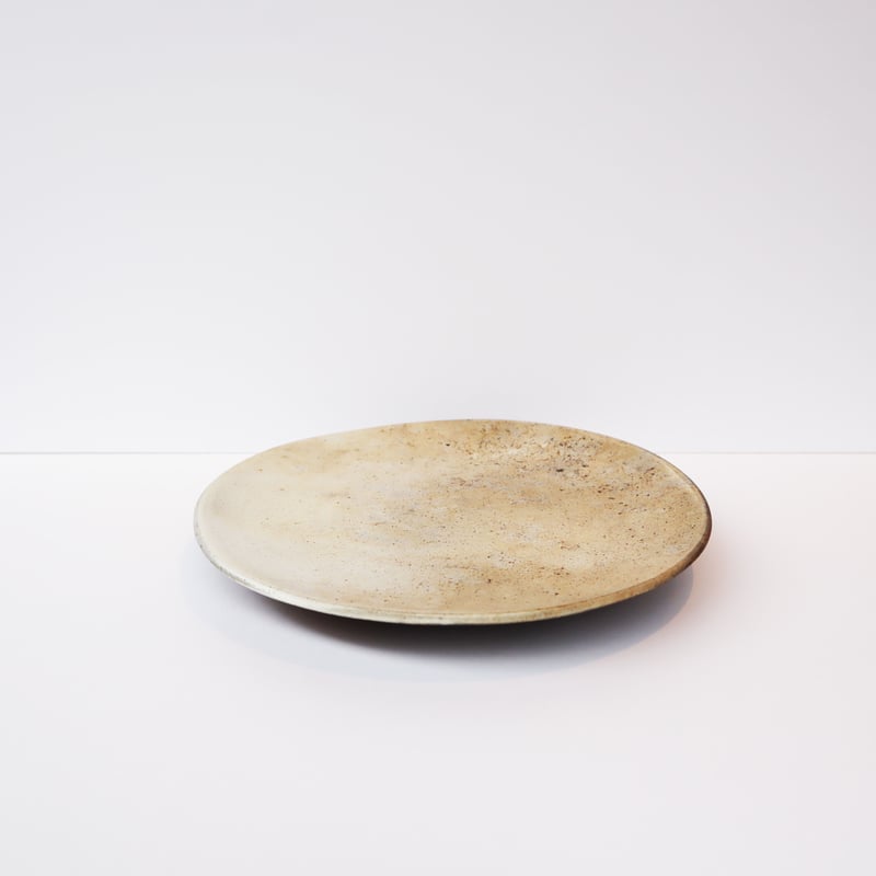 陶器「作家 大西誠一」 白丹波窯変 浅丸盛皿〈約20.5㎝〉 | FURACOCO