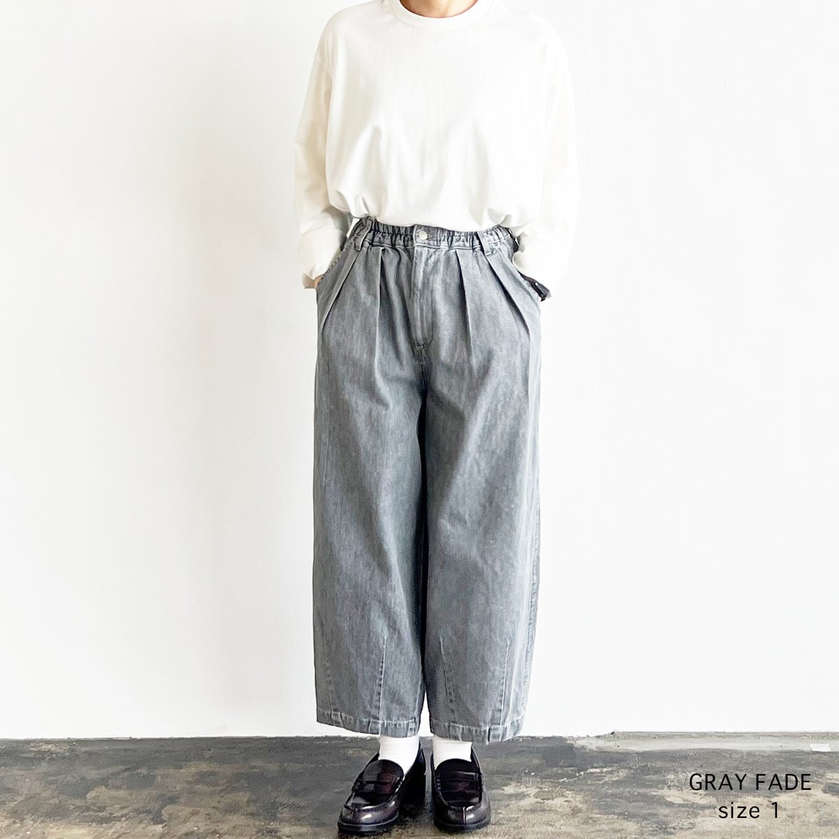 BLACK DENIM NARROW CIRCUS PANTS / GRAY FADE ブラ