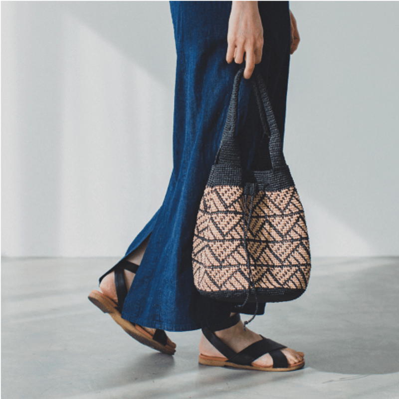 編みものキット「編み込み模様の巾着バッグ」BD-06 | 手編みのお店 / SPOOL