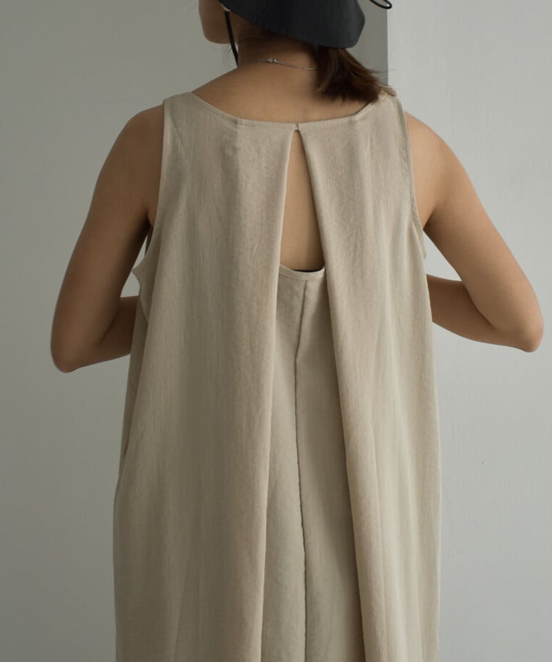 onepiece-02078 ノースリーブバックタック ワンピース ベージュ