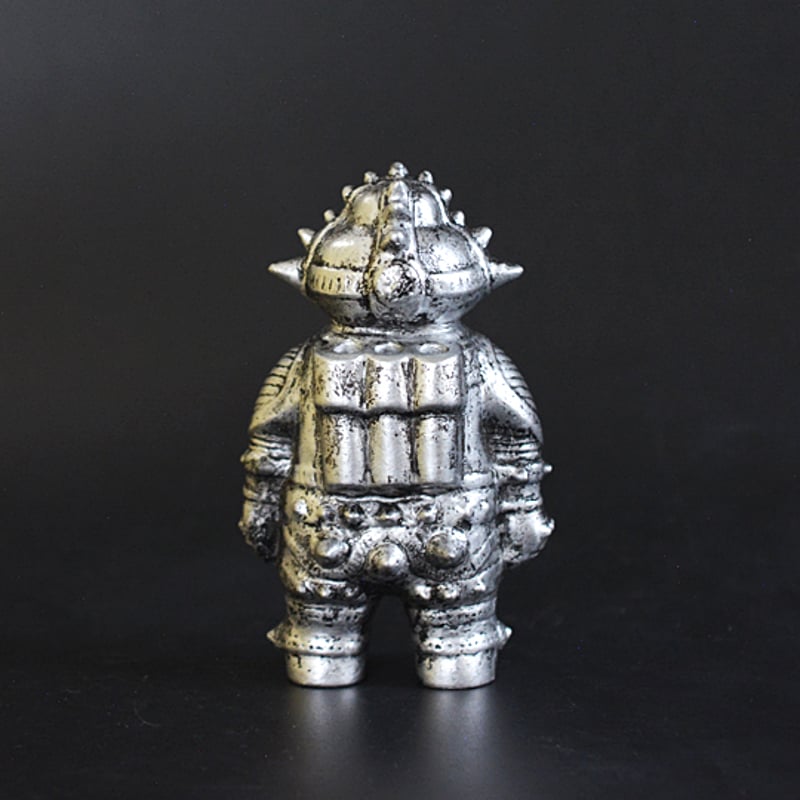 TOKY - ともだち初号機 燻銀 遮光器土偶型最終決戦兵器 | east village