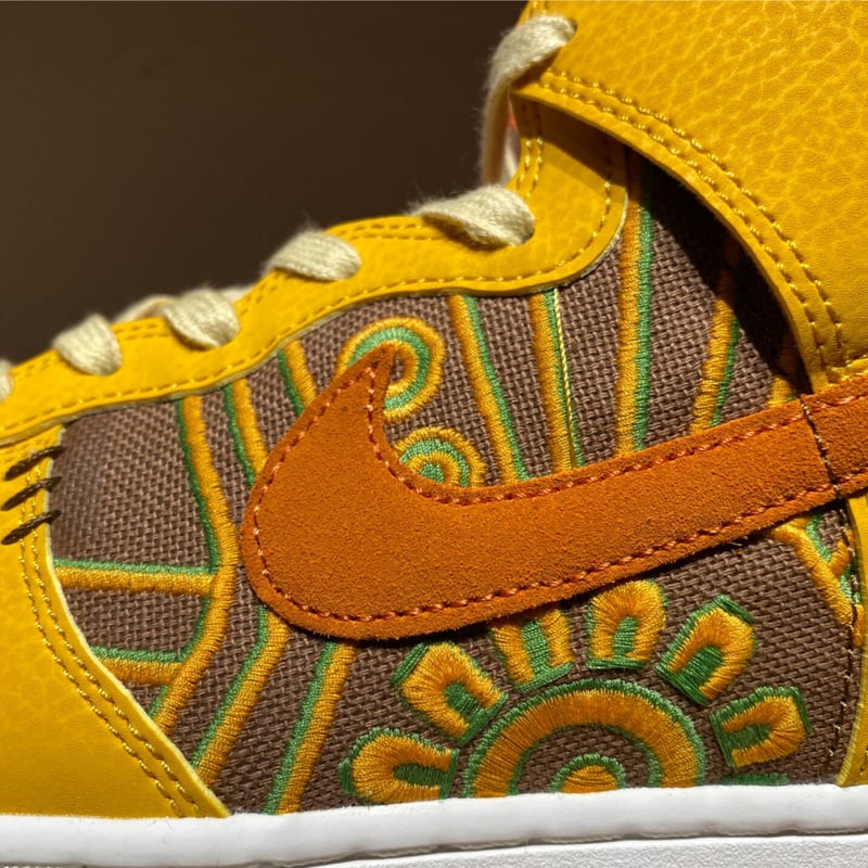 ☆Somos Familia - NIKE DUNK HI PRM | 9H9H NAHANAHA